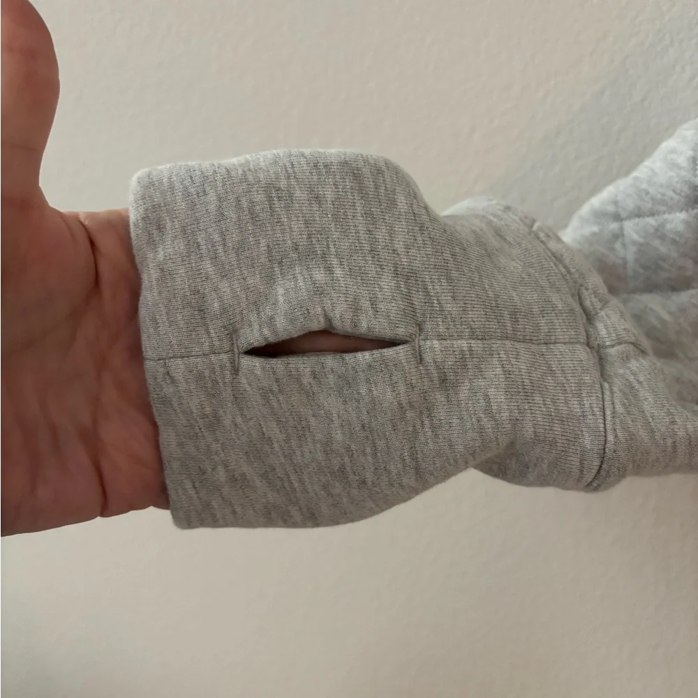 Lululemon Gray Quilted Zip Pullover - 10 - Picture 3 of 6